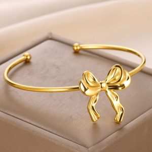 European American New Style Electroplated Stainless Steel Butterfly Cuff Bracelet Women's Classic High-End Wristband Party