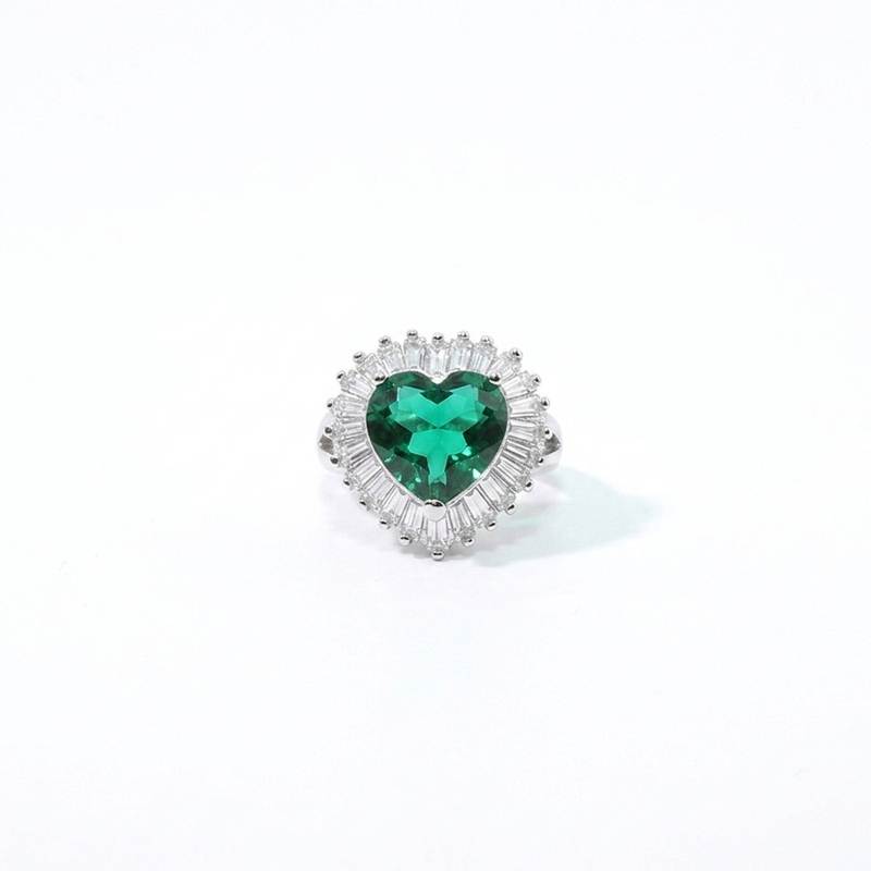 Heart Cut Zircon Copper Luxury Rhodium Plated Statement Ring Custom Jewelry OEM ODM Wholesale